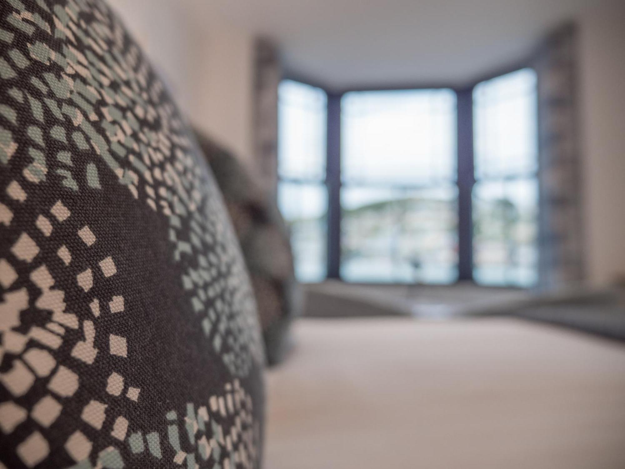 Waterfront House Bed & Breakfast ดาร์ตมัธ ภายนอก รูปภาพ